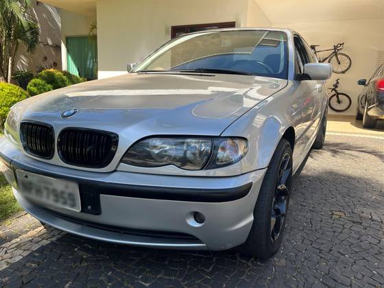 BMW 320i 2.0 16V GASOLINA 4P AUTOMÁTICO BMW 320i 2.0 16V GASOLINA 4P AUTOMÁTICO
